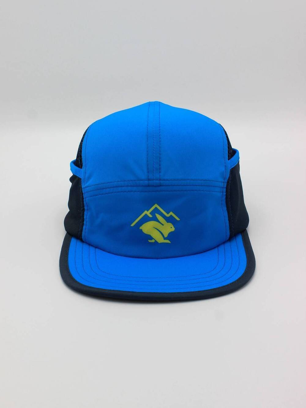 NEW RABBIT women's ice hat in electric blue
